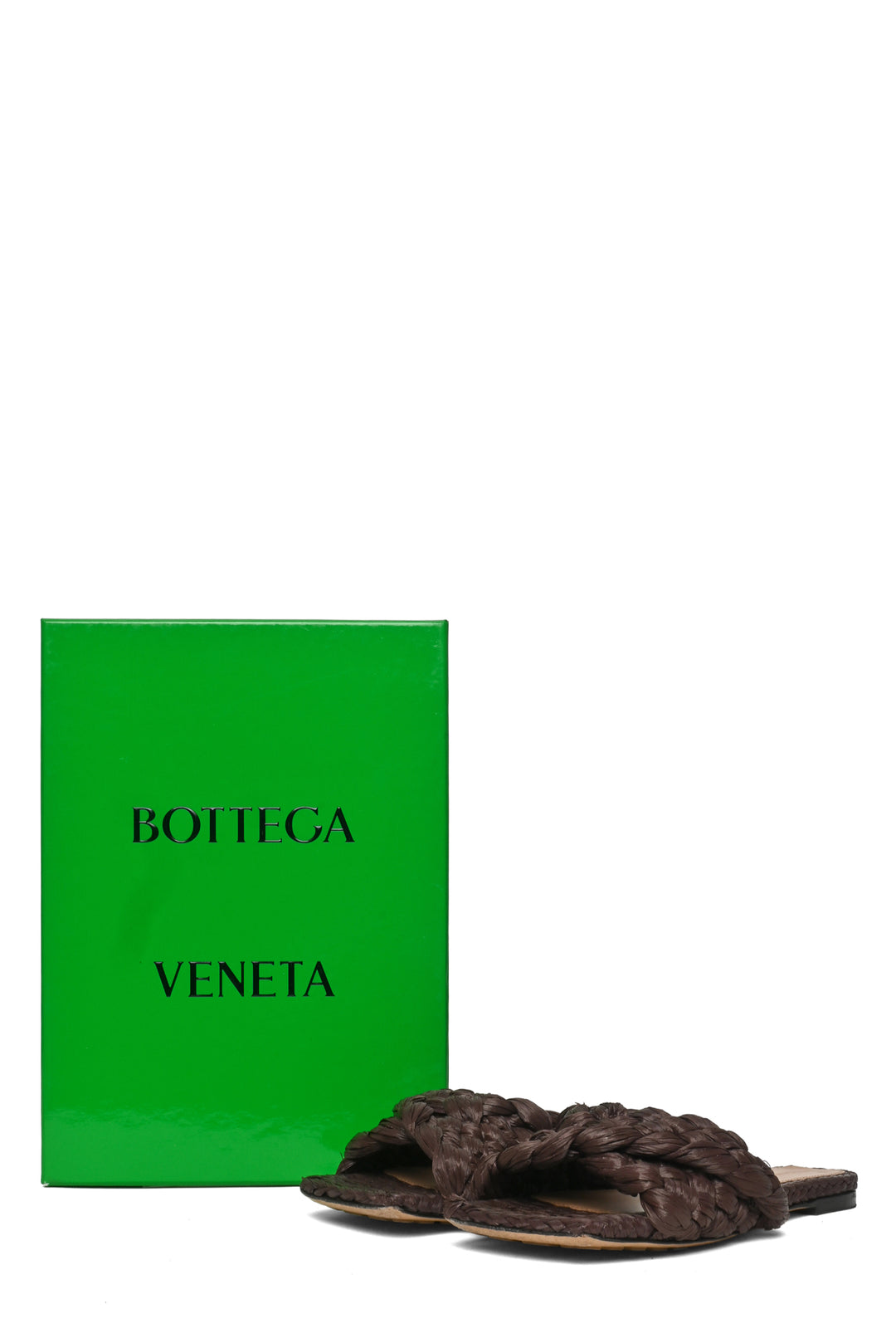Bottega Veneta Size 38 Woven Raffia Flat Sandals