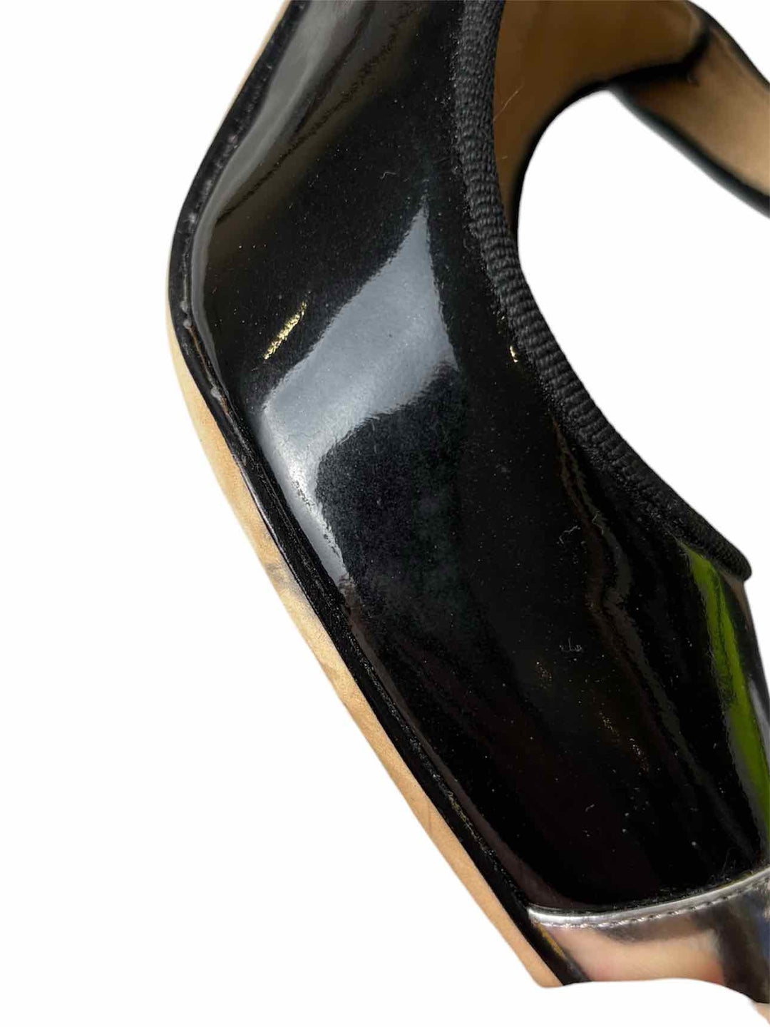 Manolo Blahnik Size 37 Patent Pumps
