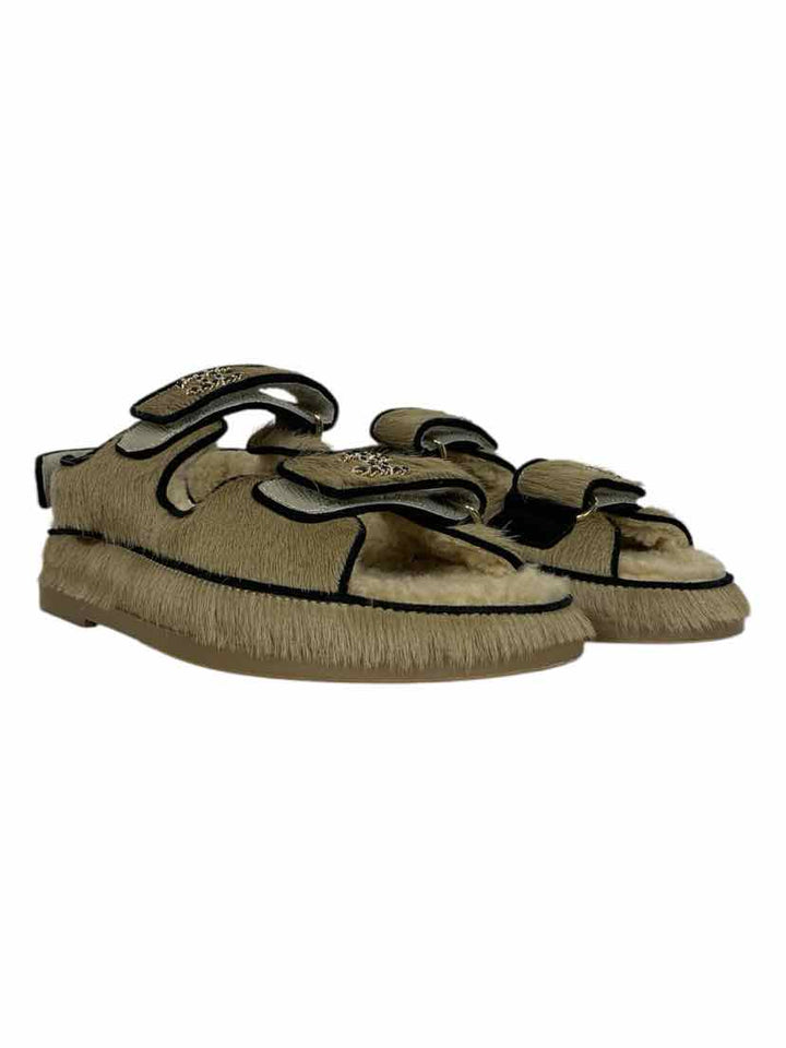 Chanel Size 36 Calf Hair Dad Flat Sandals