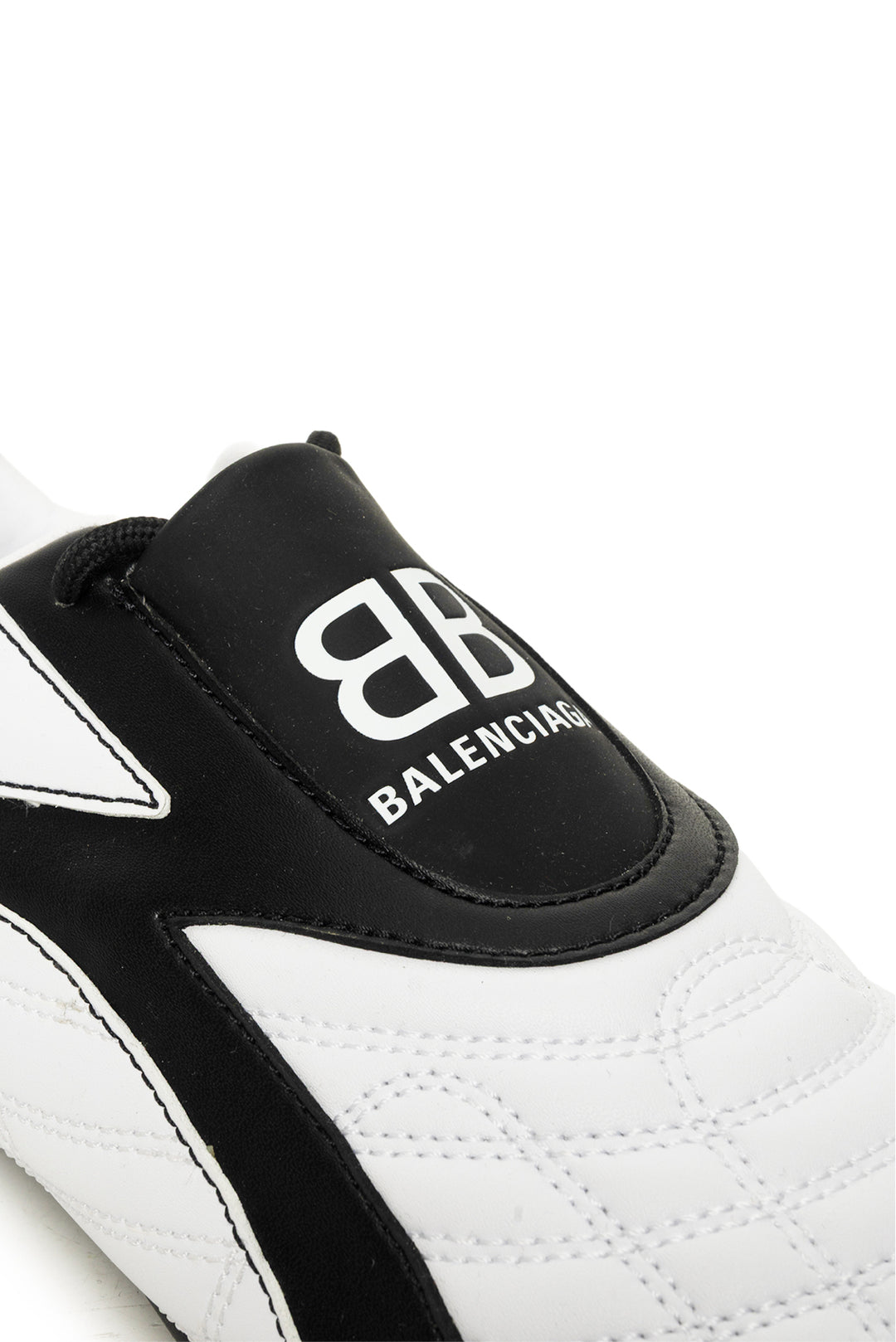 Balenciaga Size 35 Zen Low Top Sneaker