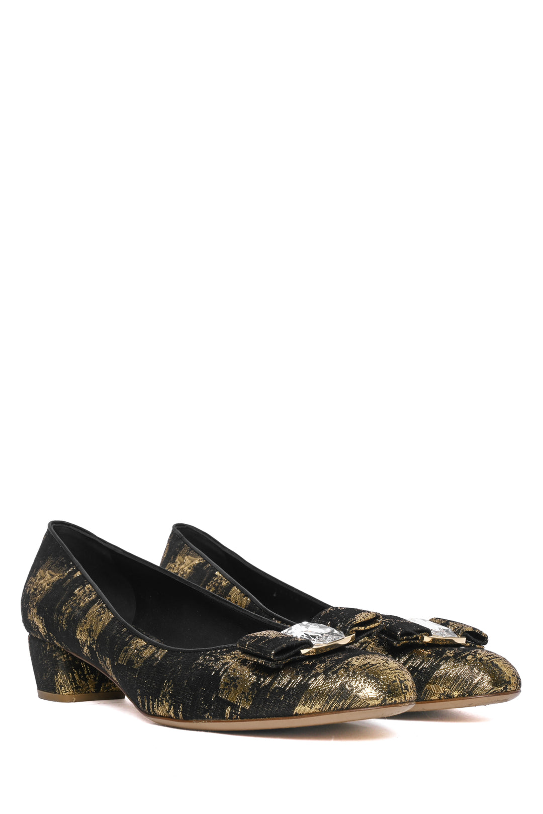 Salvatore Ferragamo Size 9 Pumps