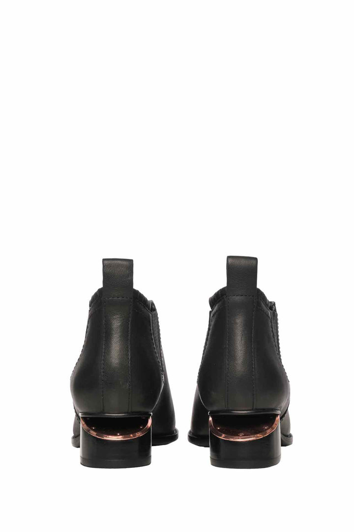 Alexander Wang Size 35 Kori Leather Ankle Boots