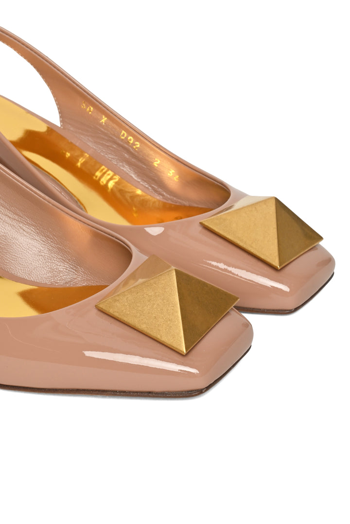 Valentino Size 36 One Stud Patent Leather Slingback Pumps