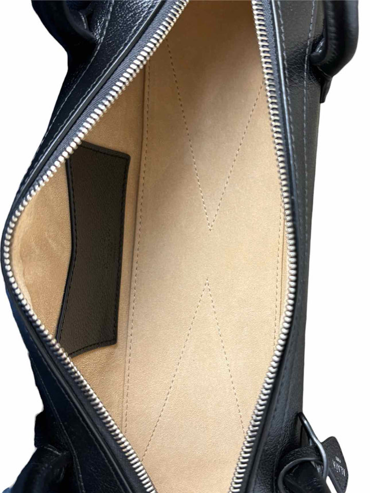 Alaia Le Teckel Medium Leather Purse