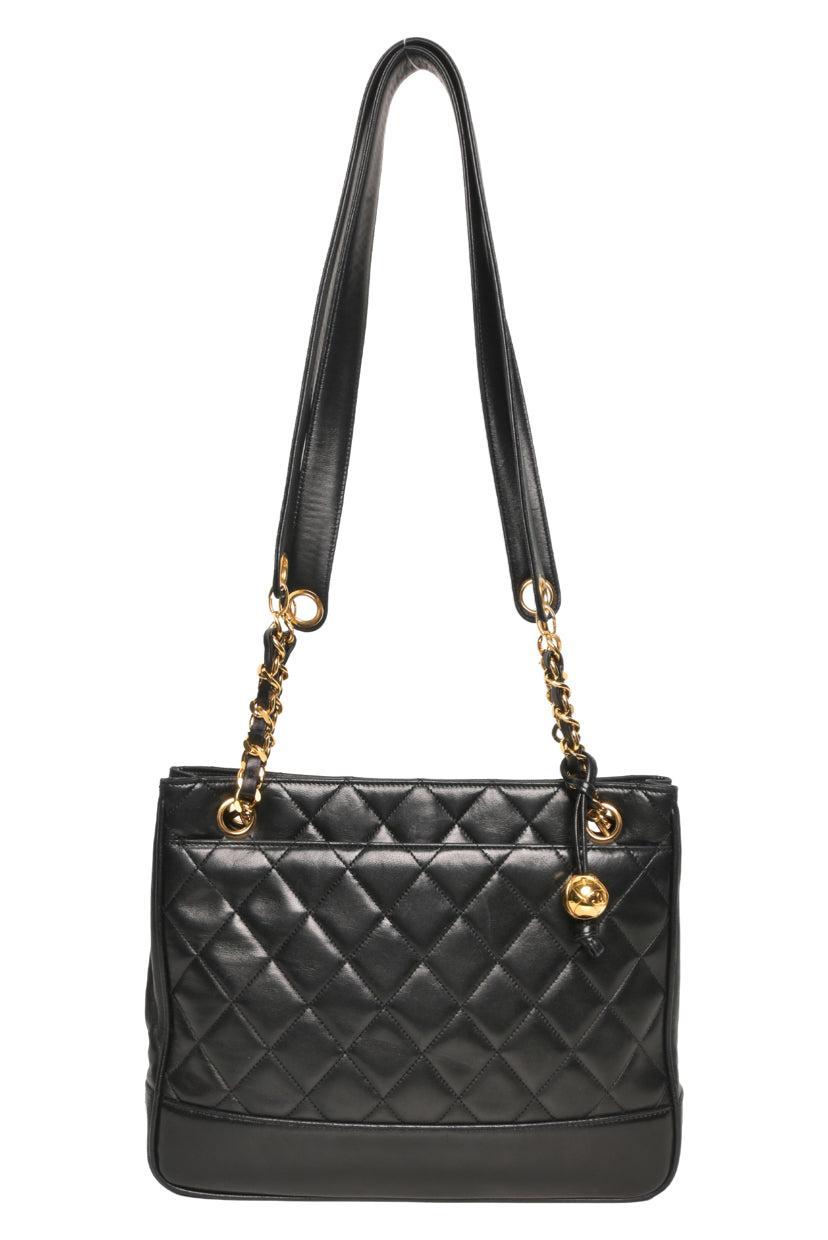 Chanel 1991-1994 Quilted Leather Chain Tote