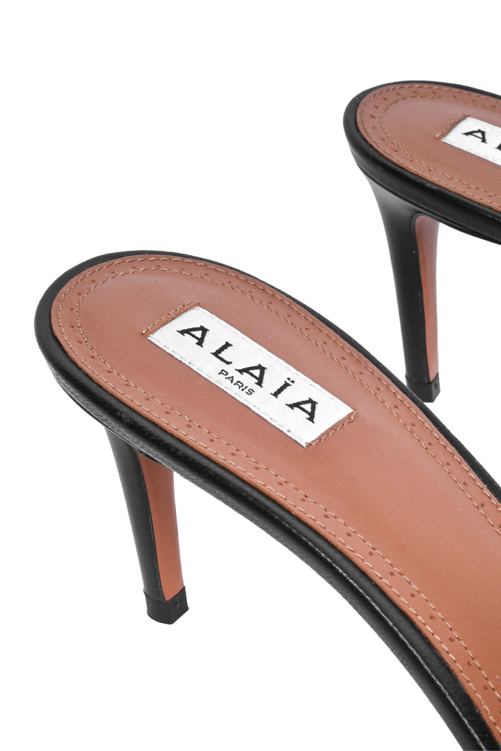 Alaia Size 38.5 Oeillets Grommets Leather Sandals