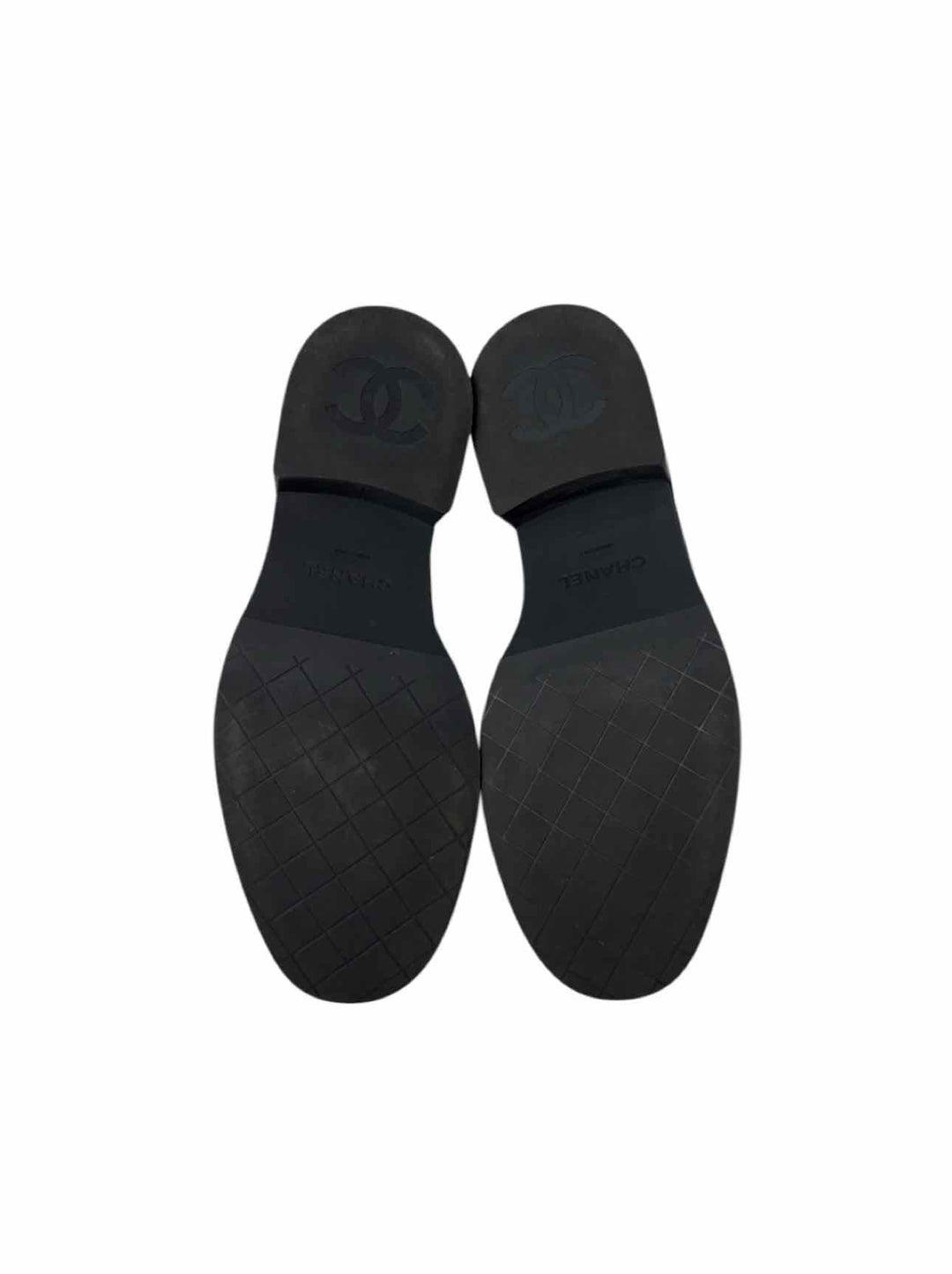 Chanel Size 39.5 Leather Platform CC Logo Loafers