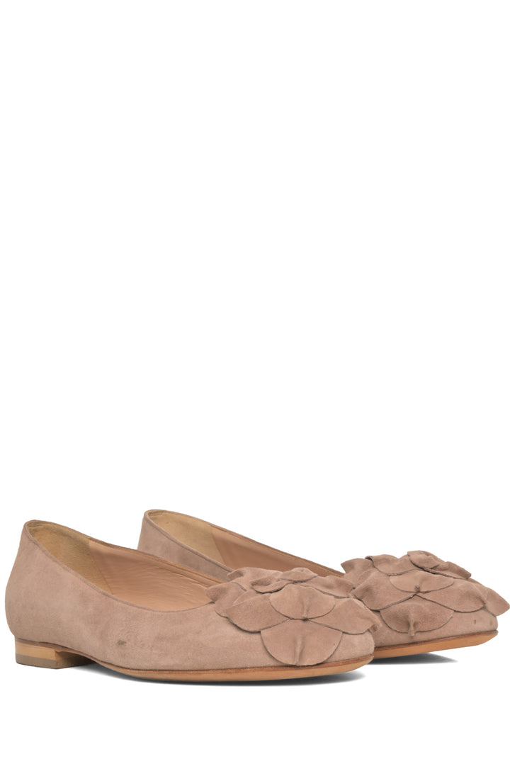 Manolo Blahnik Size 38 Gisella Suede Ballet Flats