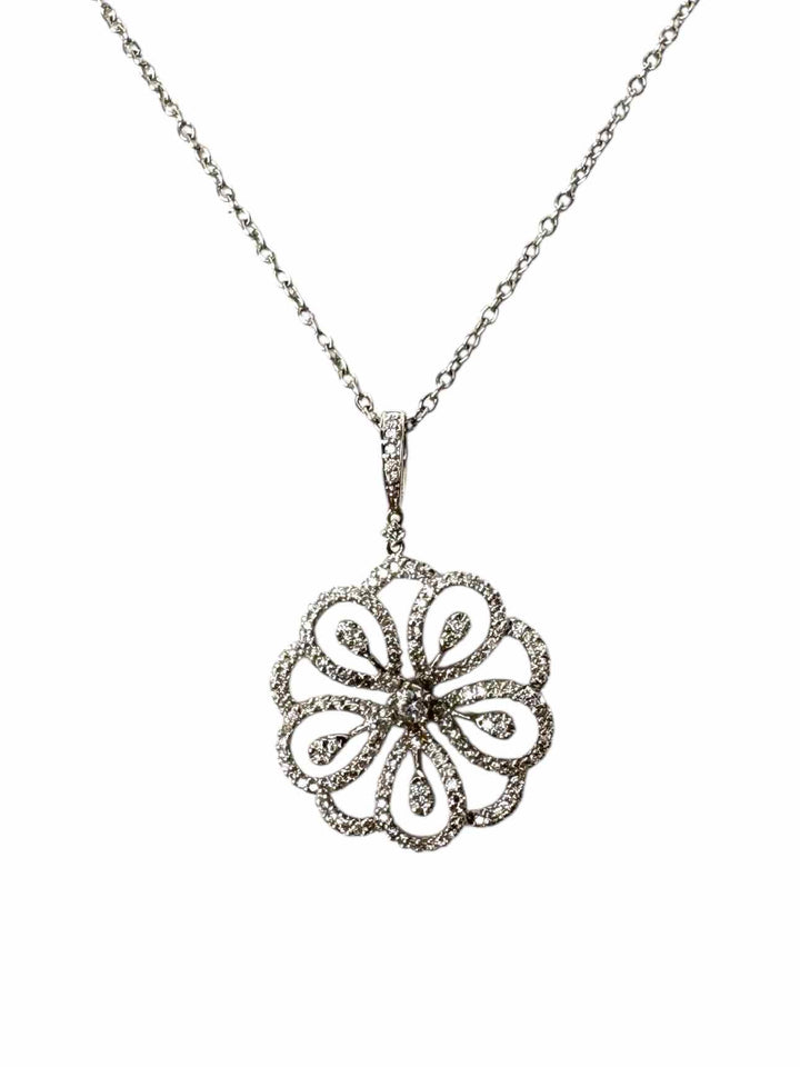18K White Gold & Sapphire Floral Design Pendant Necklace