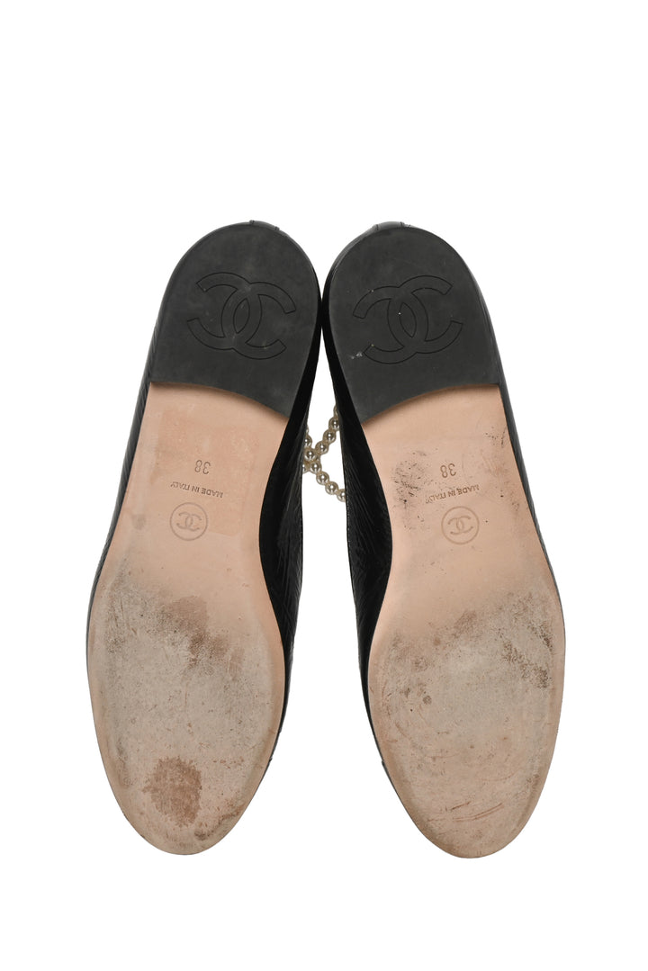 Chanel Size 38 Shiny Lambskin Cap Toe Pearl Chain Ballerina  Flats