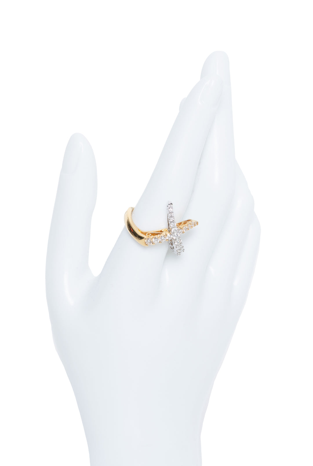 White/Yellow Gold & Diamond Size 8 Ring