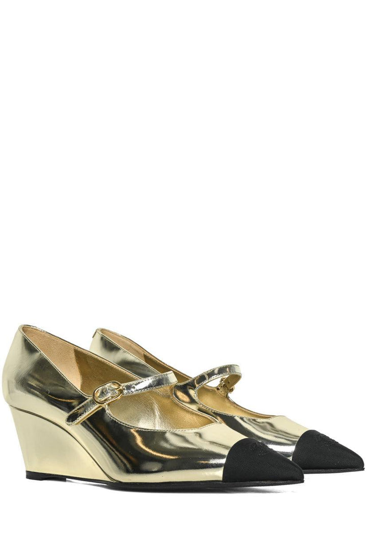 Chanel Size 36 2022 Laminated Calfskin Grosgrain Cap Toe CC Pointed Toe Wedges