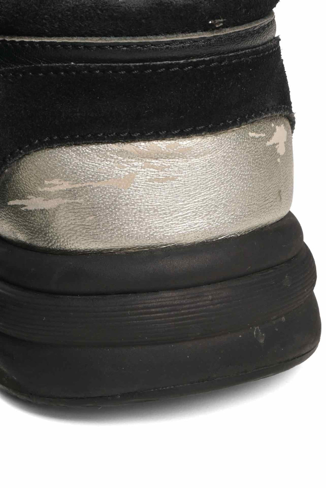 Chanel Size 37 Suede Velvet Lambskin CC Sneaker