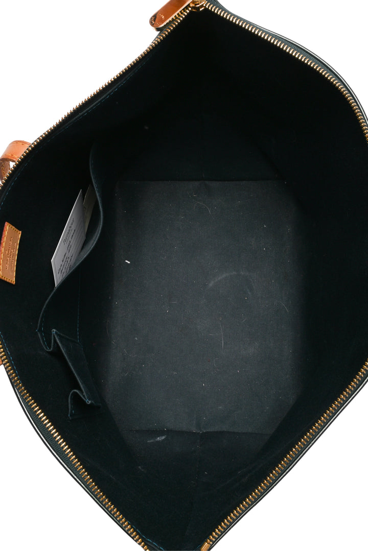Louis Vuitton 2009 Vernis Bellevue GM Tote