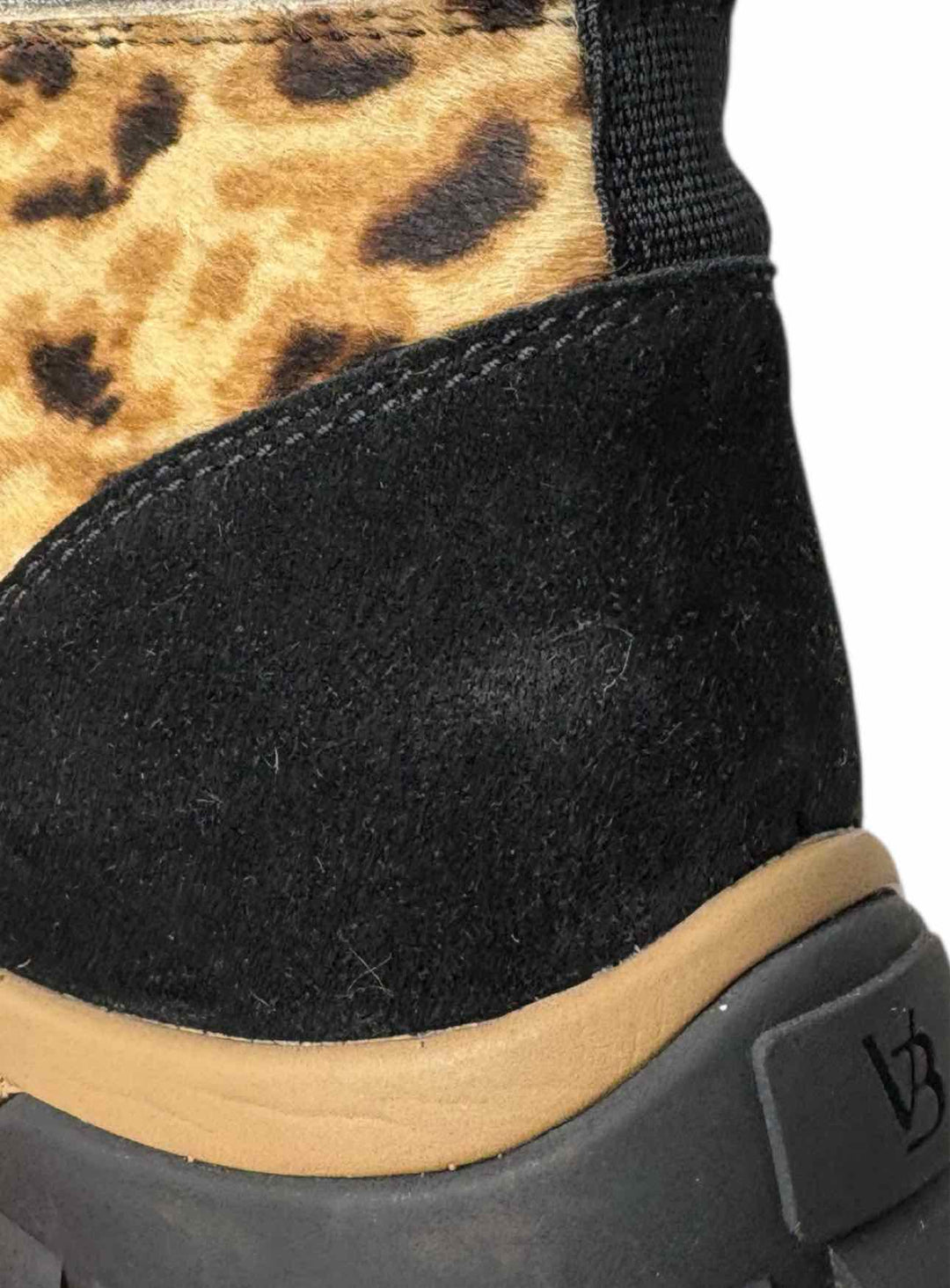 Veronica Beard Size 7.5 Calf Skin Print Ankle Boots