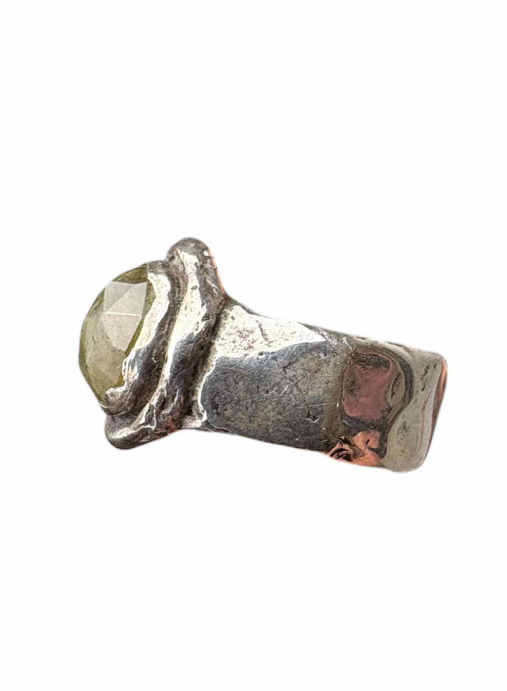 Pyrrha Size 8 Ring