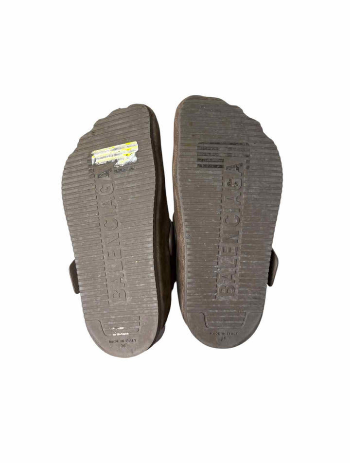 Balenciaga Size 36 Sunday Mules & Clogs