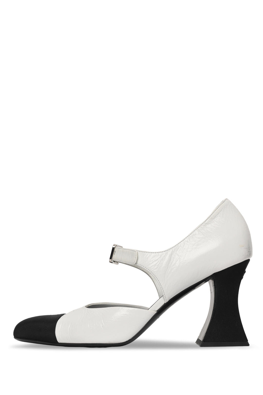 Chanel Size 40 Interlocking CC Logo Patent D'Orsay Pumps