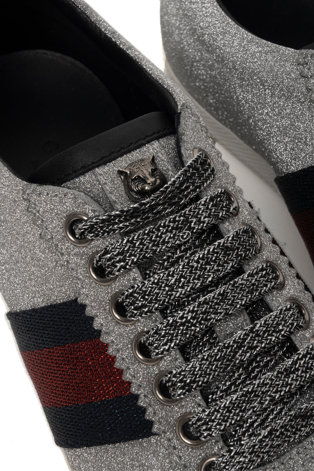Gucci Size 35.5 Bambi Web Silver Sneaker
