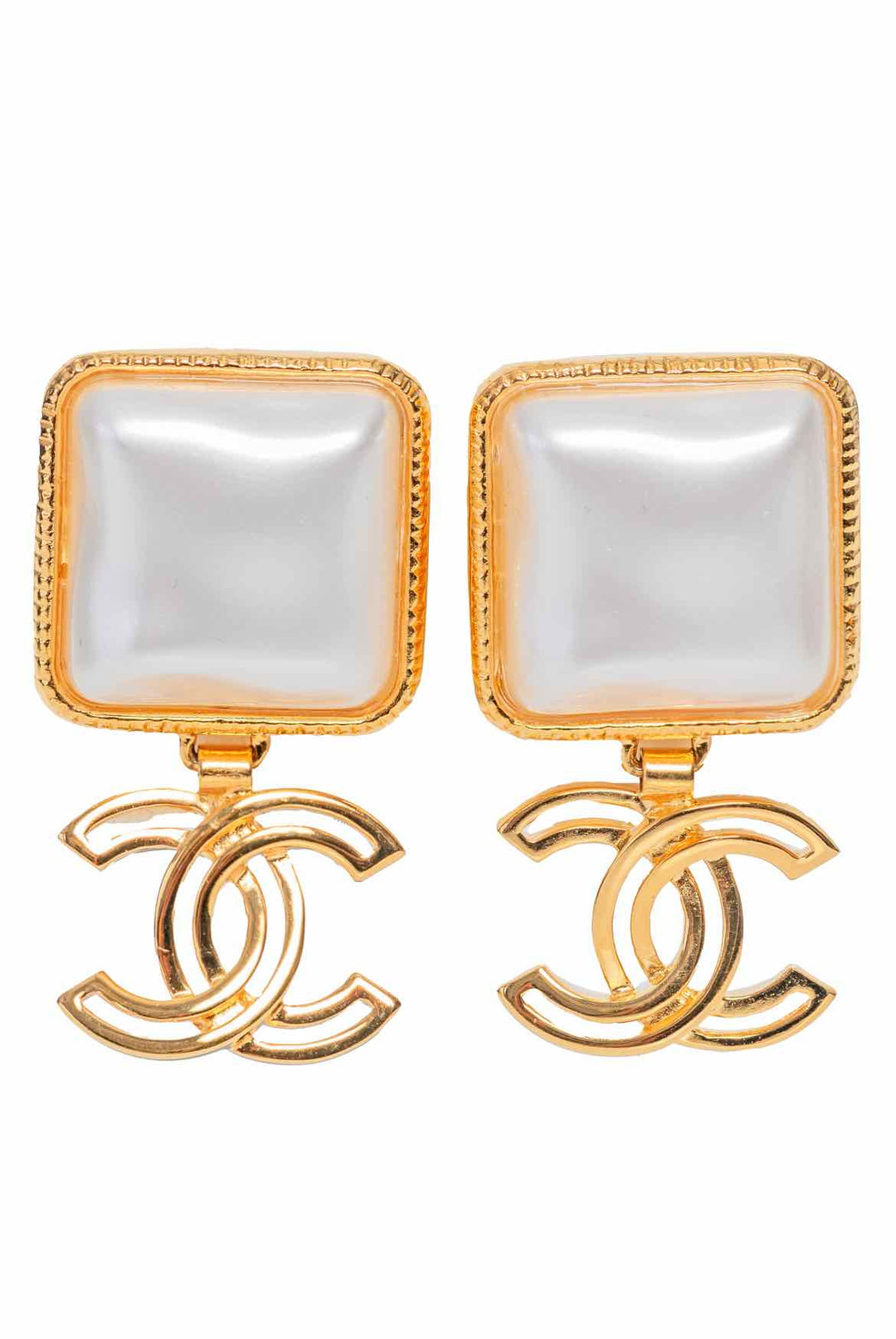 Chanel 2020 Resin CC Drop Earrings