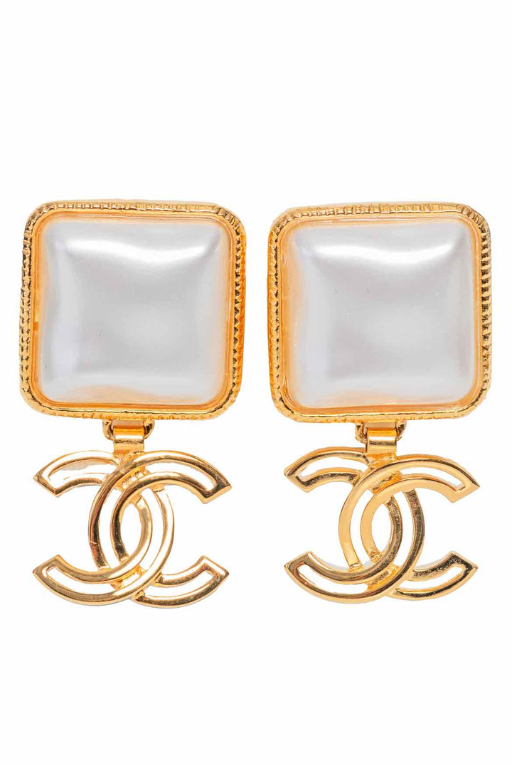 Chanel 2020 Resin CC Drop Earrings