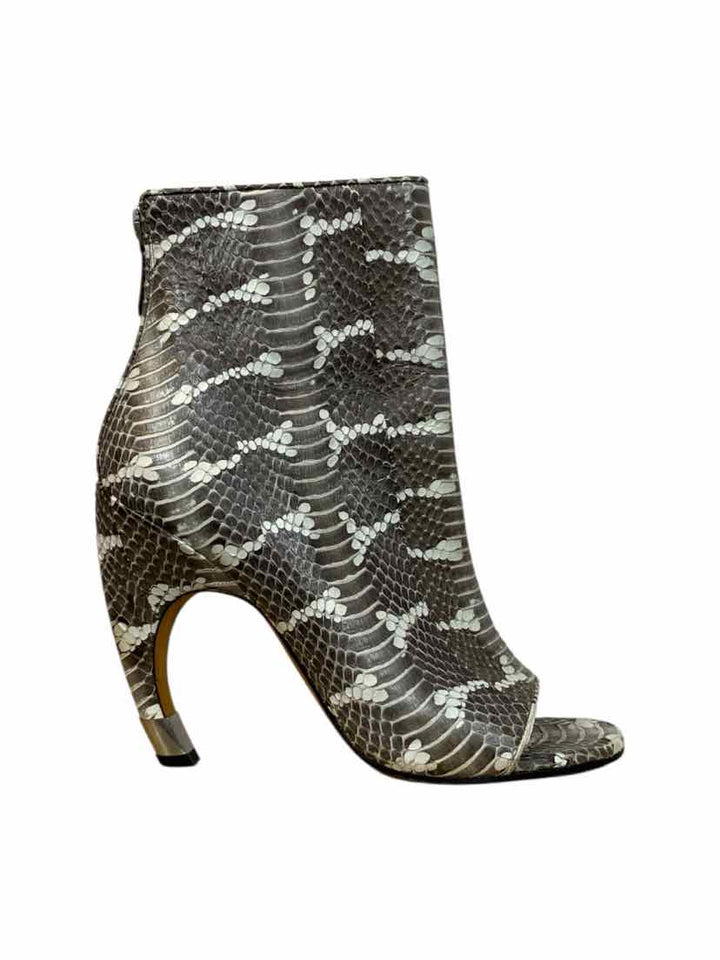 Givenchy Size 8 Ankle Boots