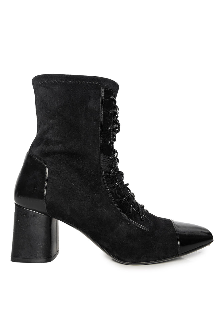 Casadei Size 39 Lace Up Suede and Leather Ankle Boots