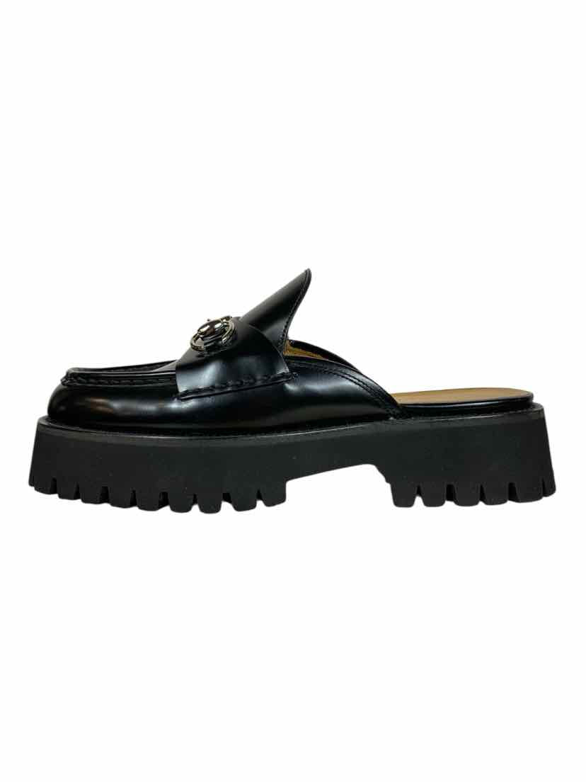 Gucci Size 37 Mules & Clogs
