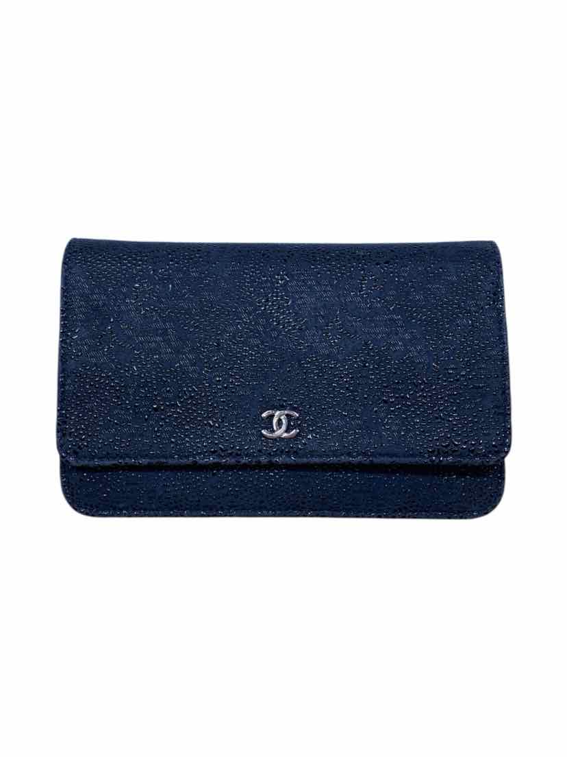 Chanel Lace Overlay Wallet on Chain