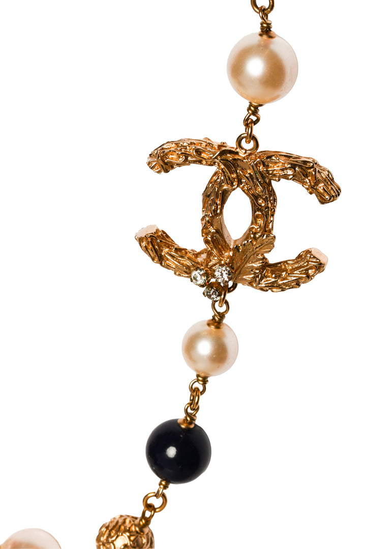 Chanel 2013 Faux pearl Beaded Necklace