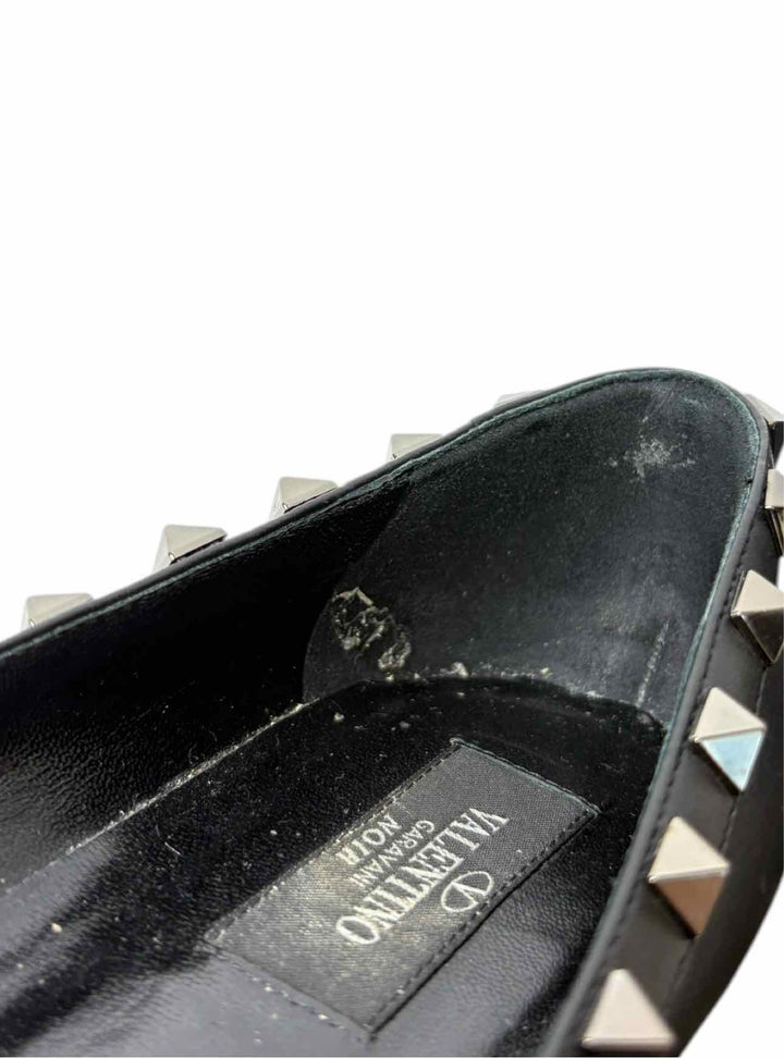 Valentino Size 37.5 Rockstud Leather Flats