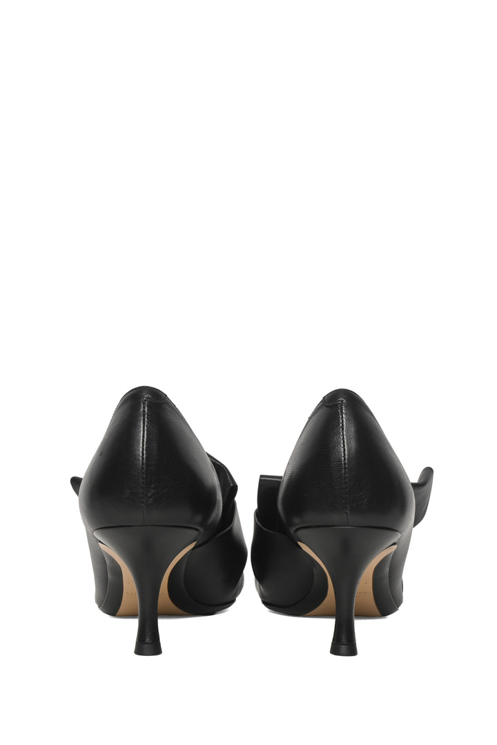 No. 21 Size 39 Knotted Leather Pumps