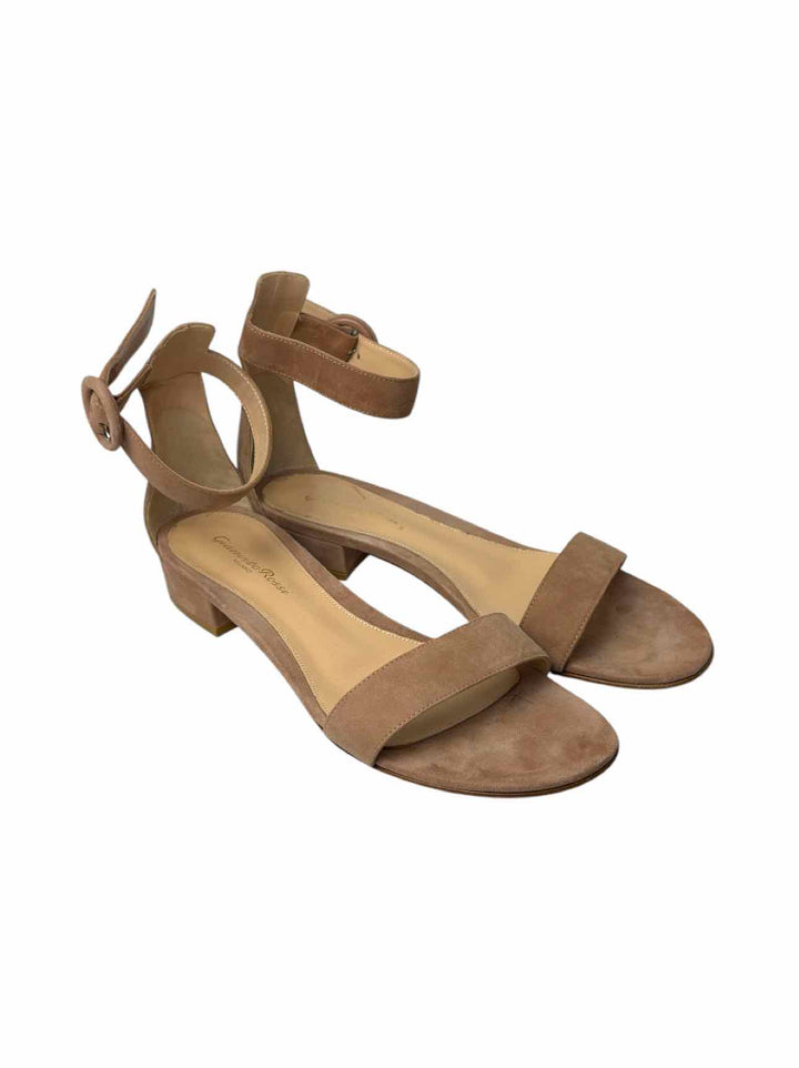 Gianvito Rossi Size 37.5 Suede Sandals