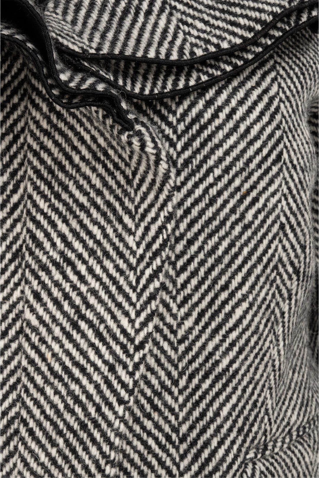 Burberry Size 6 Herringbone Tweed Cropped Wool Jacket