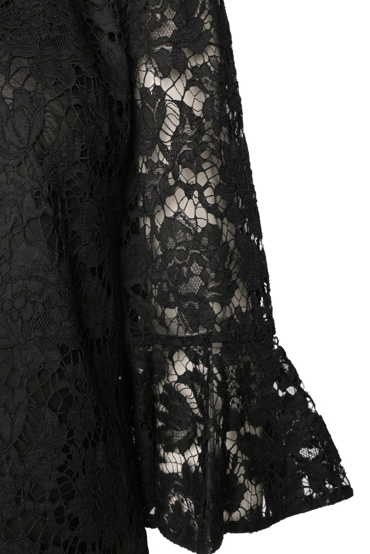 Valentino Size 10 Lace Flutter Sleeve Shift Dress