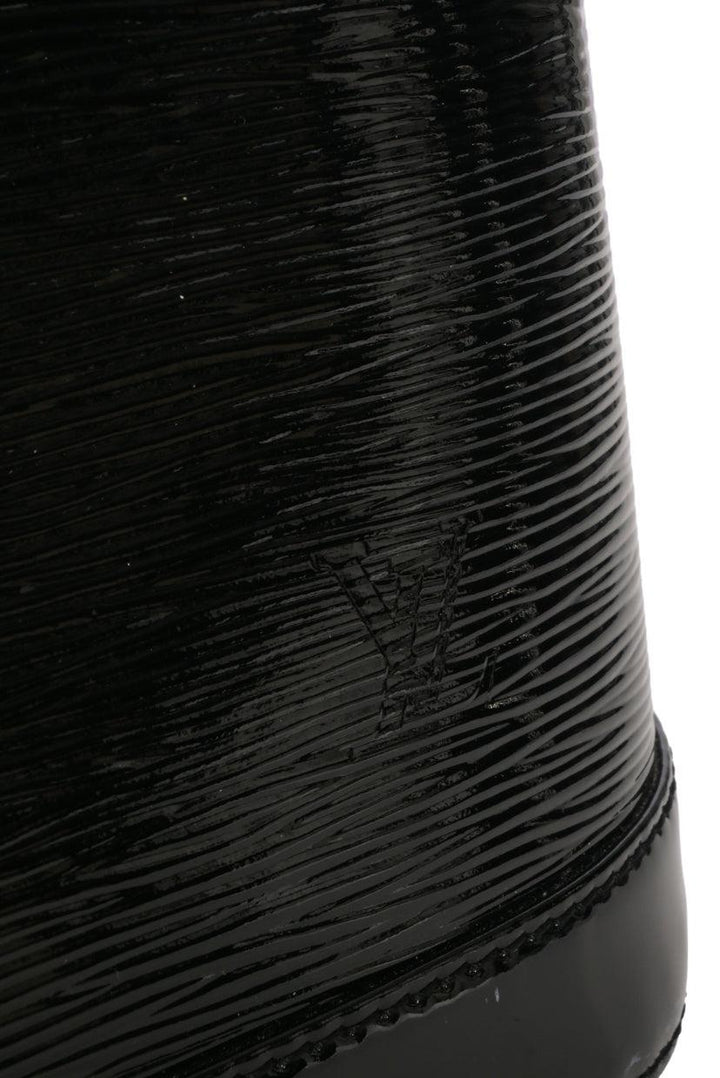 Louis Vuitton 2013 Patent Epi Alma PM