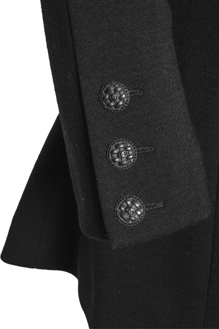 Chanel Size 38 2007 Peaked Lapel Wool Blazer