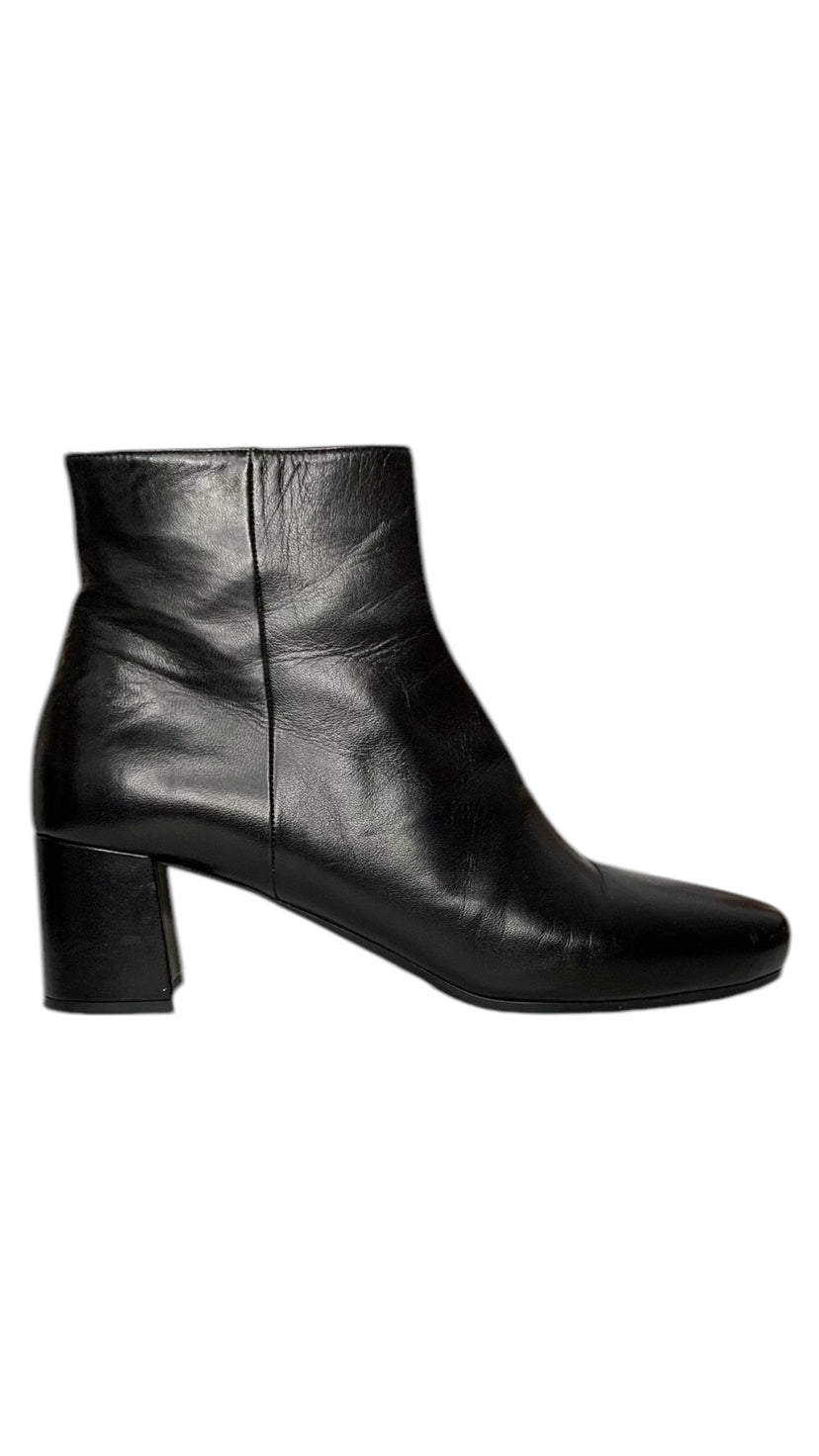 Prada Size 40 Ankle Boots