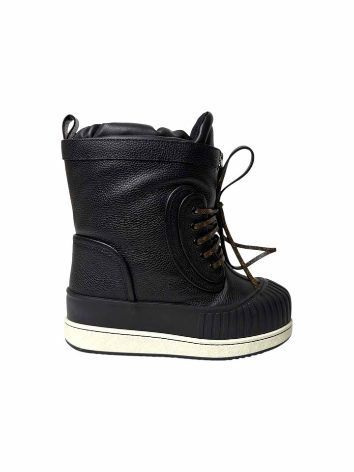 Louis Vuitton Size 36 Monogram Slalom Flat Half Boots