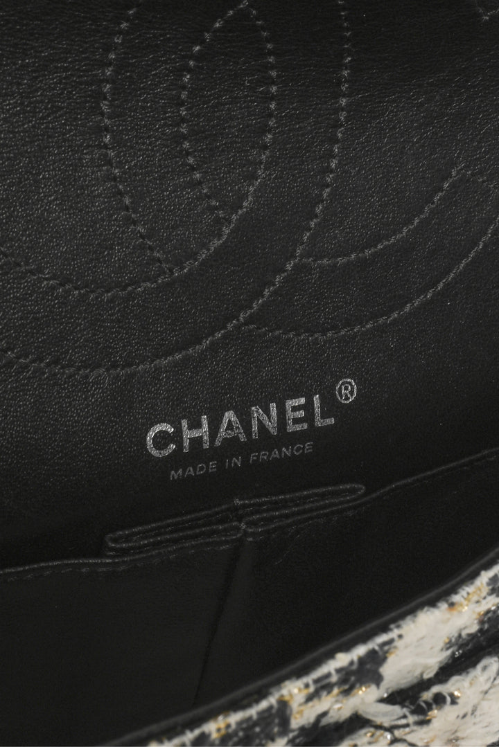 Chanel 2010-2011 Tweed Camellia Quilted 2.55 Reissue 226 Double Flap Bag