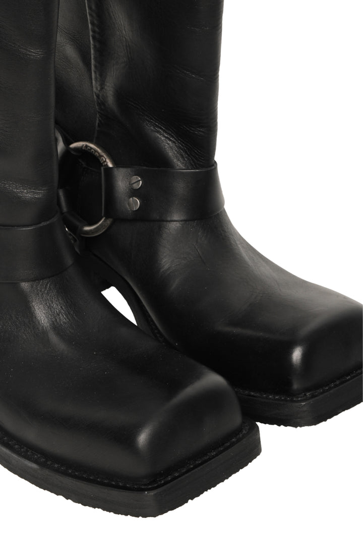 Acne Size 40 Leather Buckle Boots