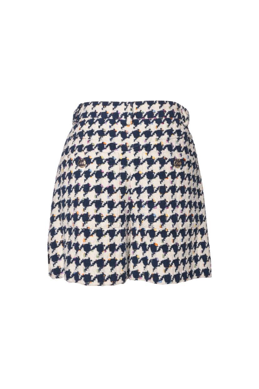 Chanel Size 36 Houndstooth Mini Shorts