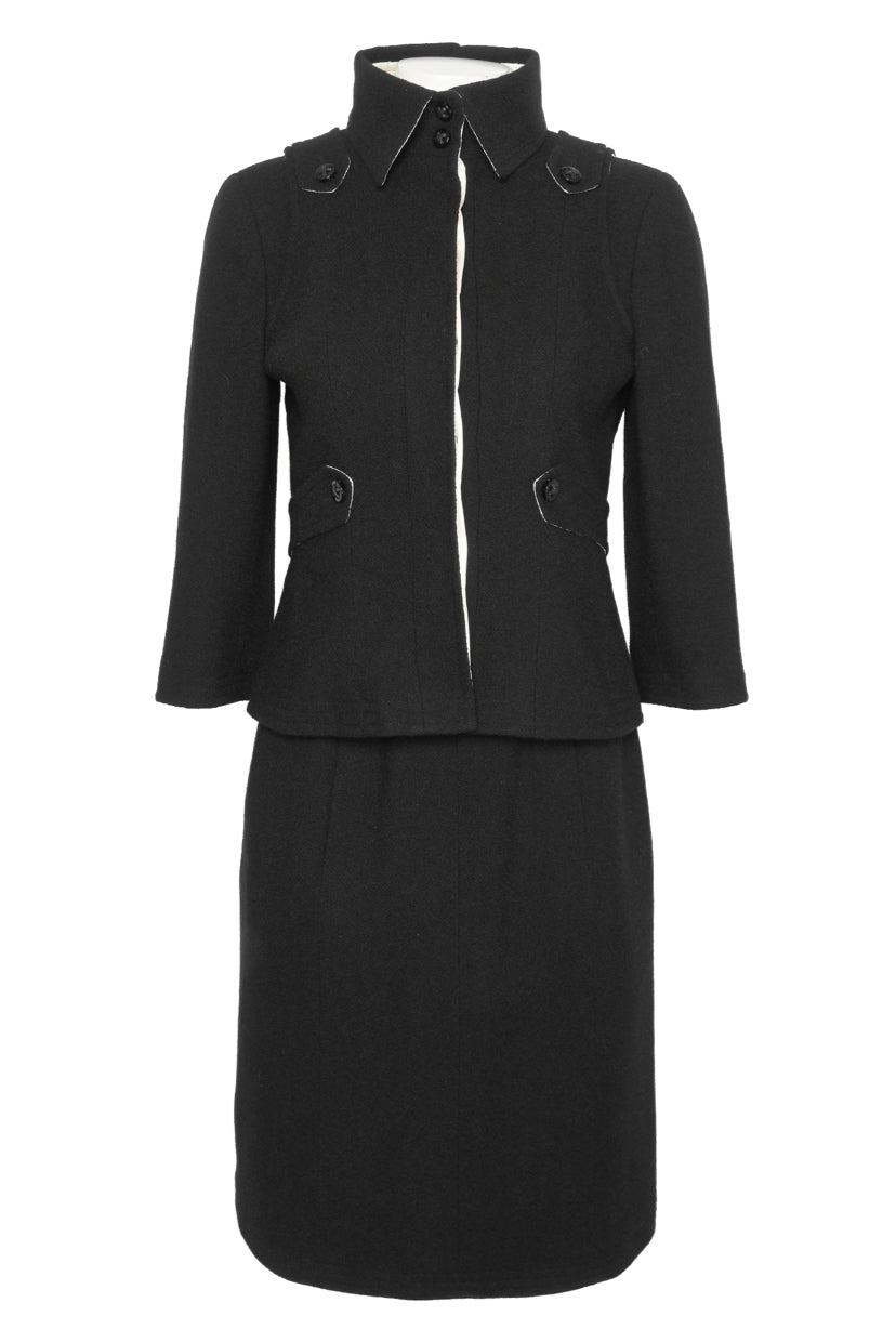 Chanel Size 38 2006 Wool Skirt Suit