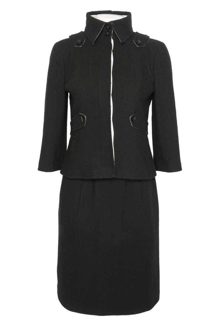 Chanel Size 38 2006 Wool Skirt Suit