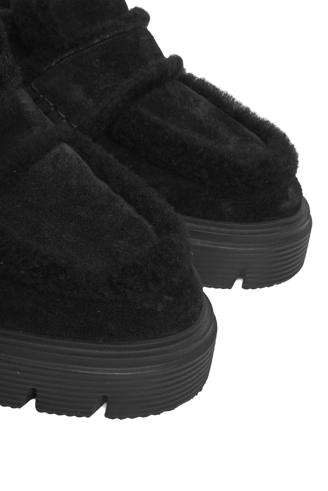 Stuart Weitzman Size 38.5 Soho Chill Shearling Lined Mules