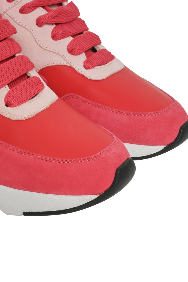 Alexander Mcqueen Size 37.5 Leather & Suede Oversized Runner Low Top Sneaker