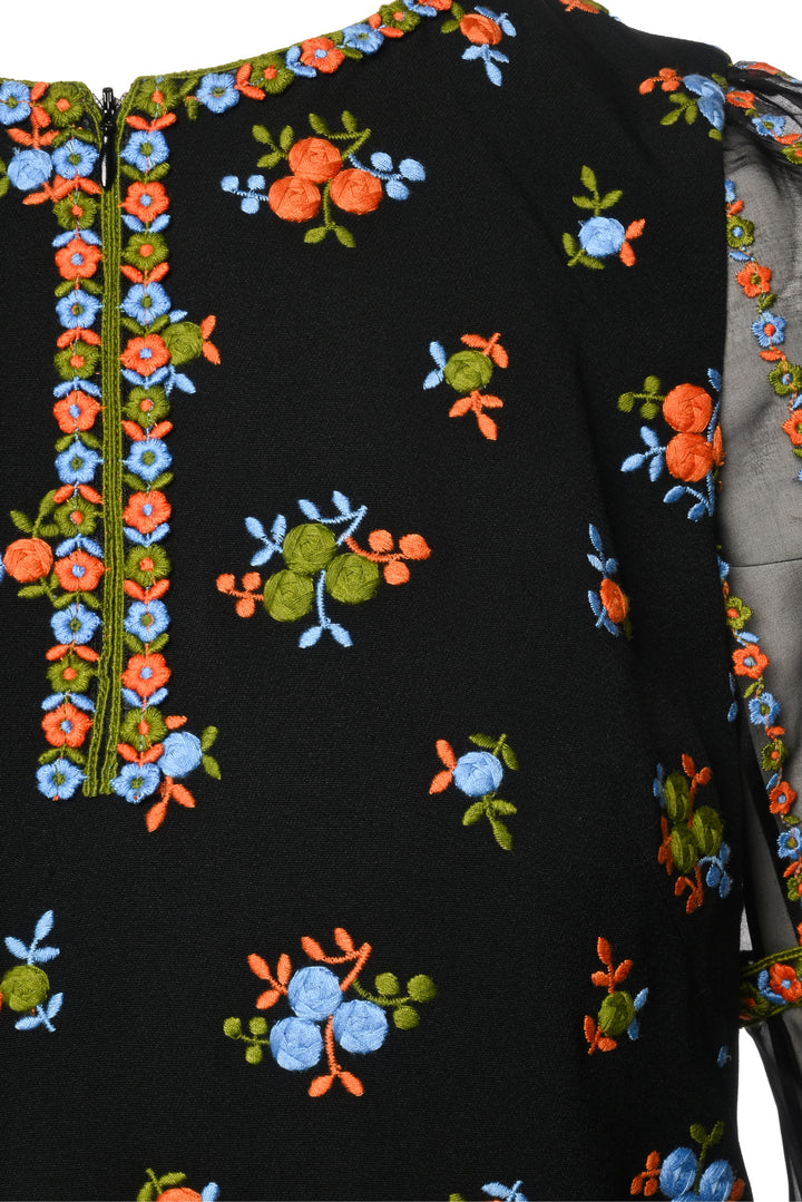 Andrew Gn Size 38 Embroidered Floral Long Sleeve Dress