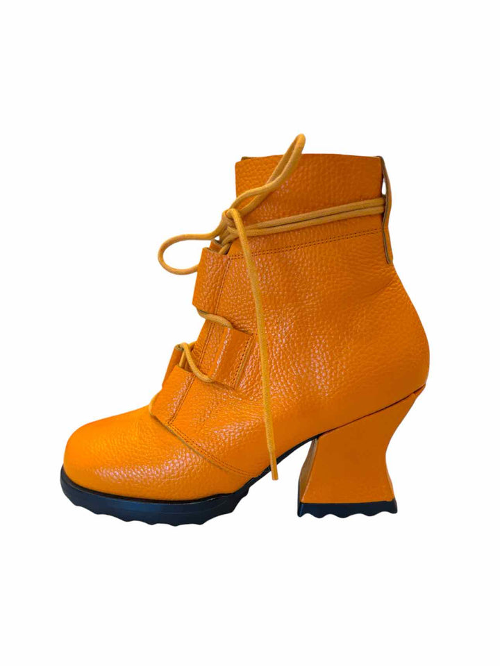 Fluevog Size 8.5 Ankle Boots