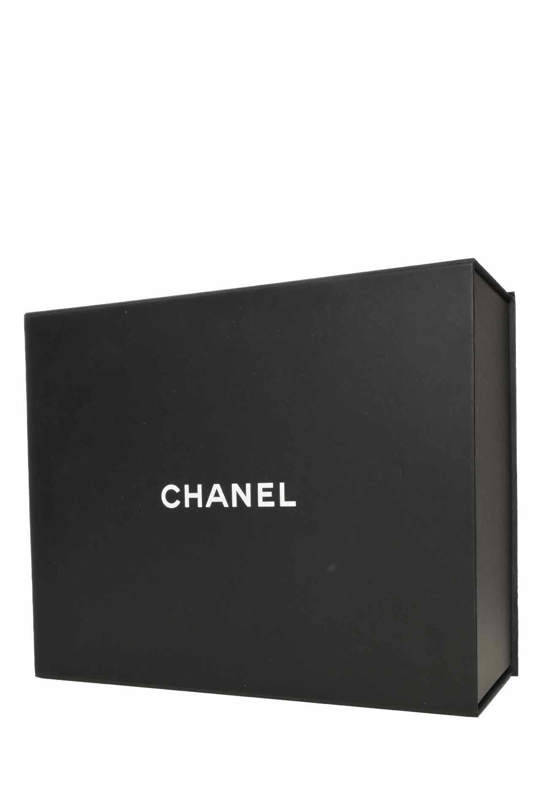 Chanel 2018 Caviar Quilted Jumbo Double Flap Shoulder Bag