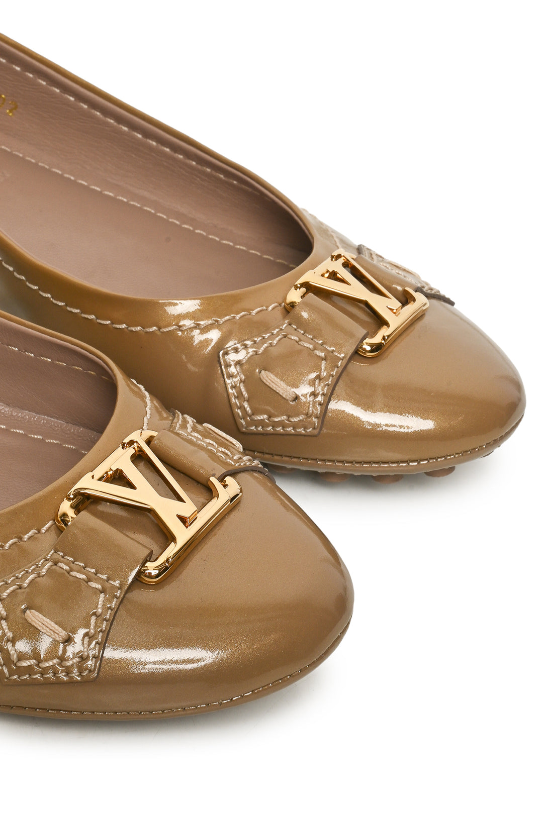 Louis Vuitton Size 37 Patent Leather Oxford Flats